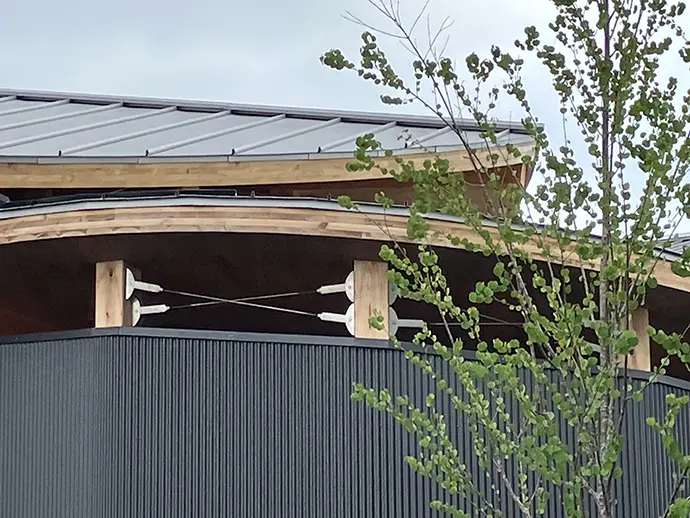 大阪・関西万博 コボットが使われている様子