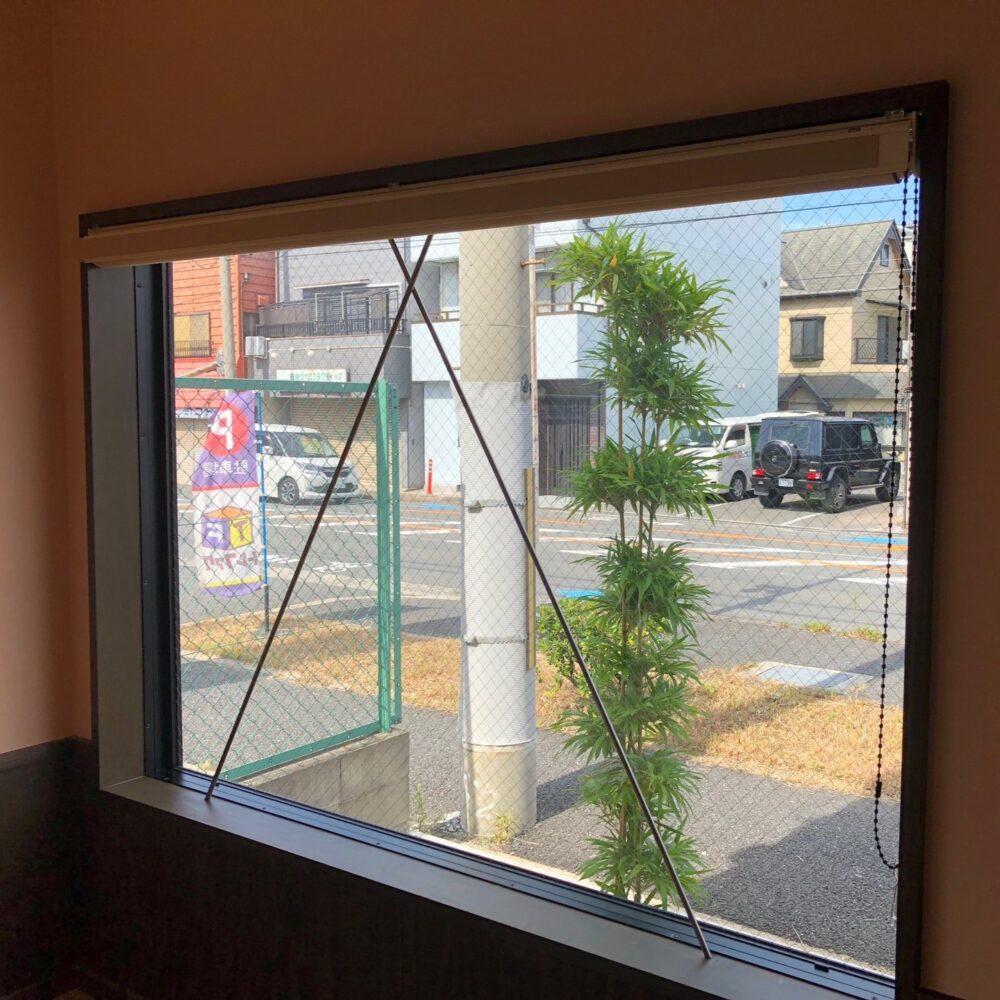 コボットブレース（窓を設置した事例）