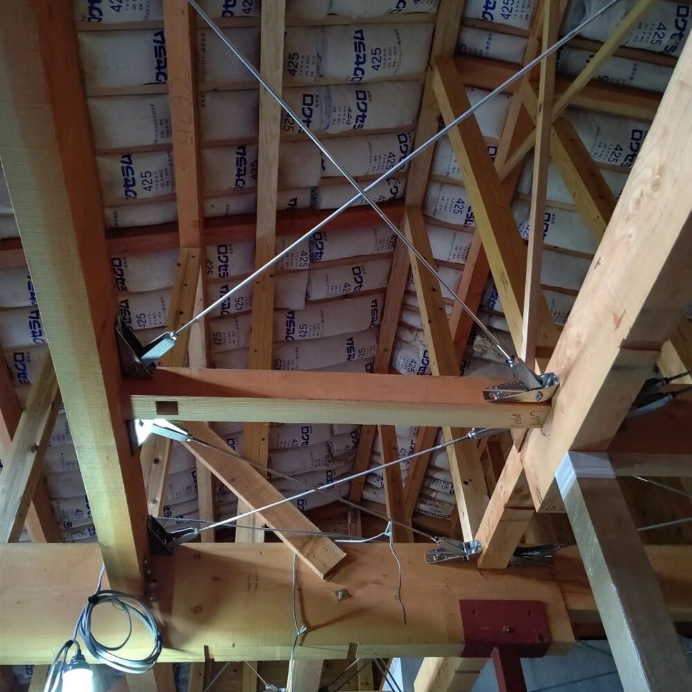 コボット水平ブレース施工事例（一部並列２連使い）