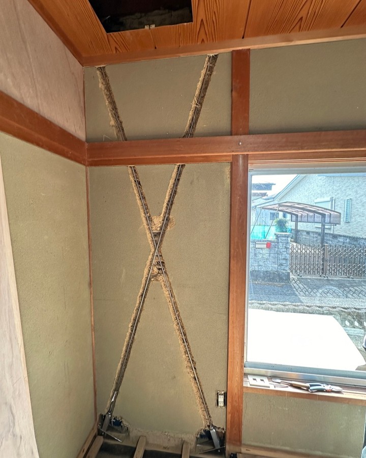 コボットブレース（和室天井板そのまま）